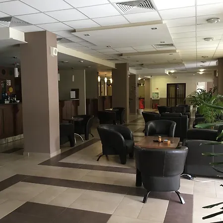 Rivendell Gardens Deluxe